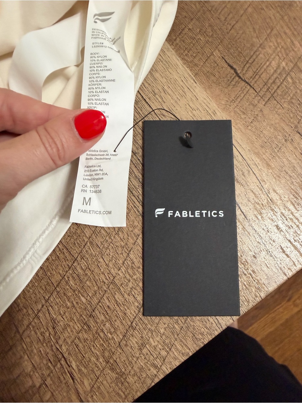 NWT Fabletics Long-Sleeve Mock Neck Top - M - Picture 3 of 3